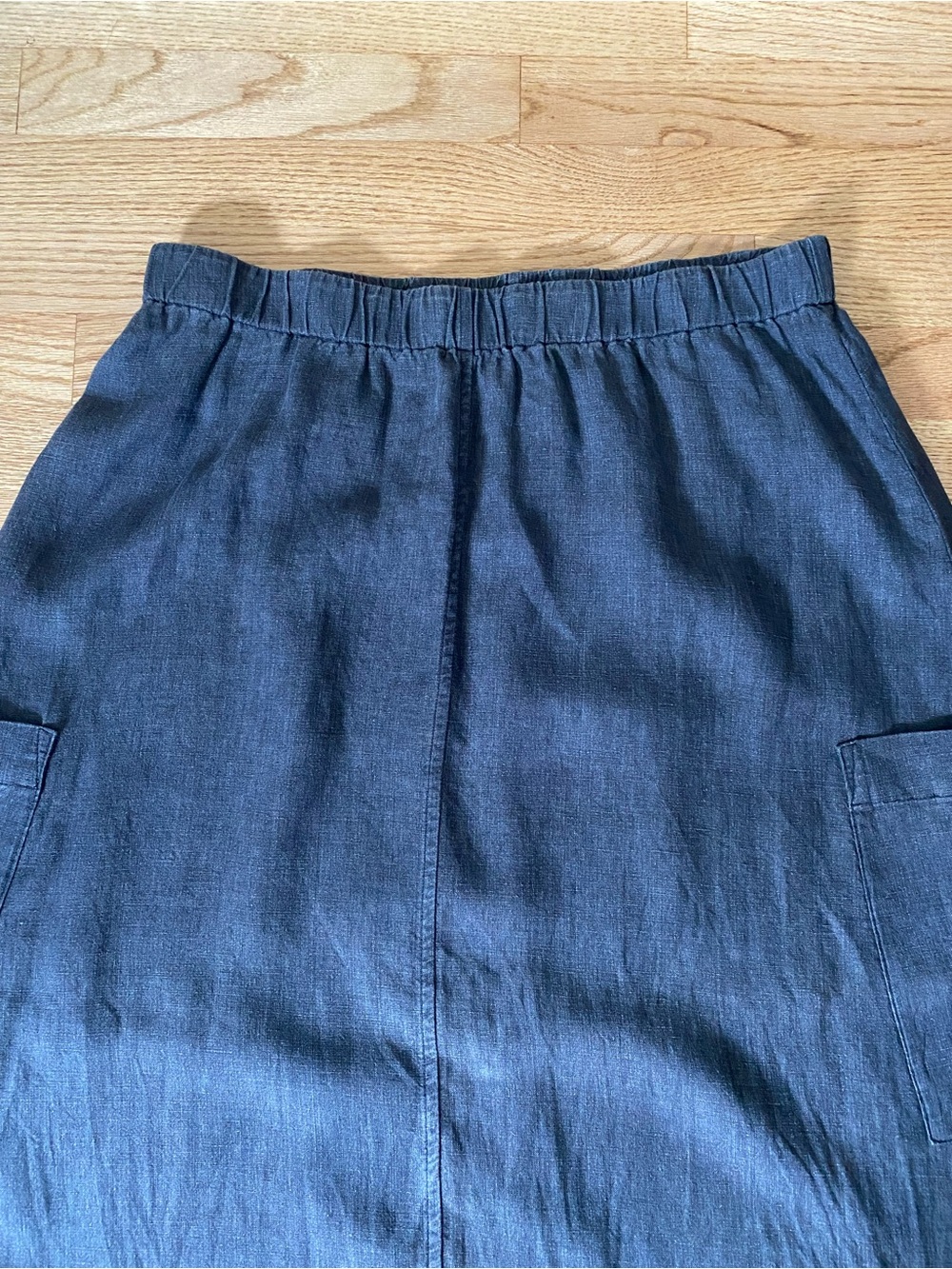 Eileen Fisher: Classic Charcoal Grey Women’s A-Line Skirt with Pockets - Picture 2 of 7